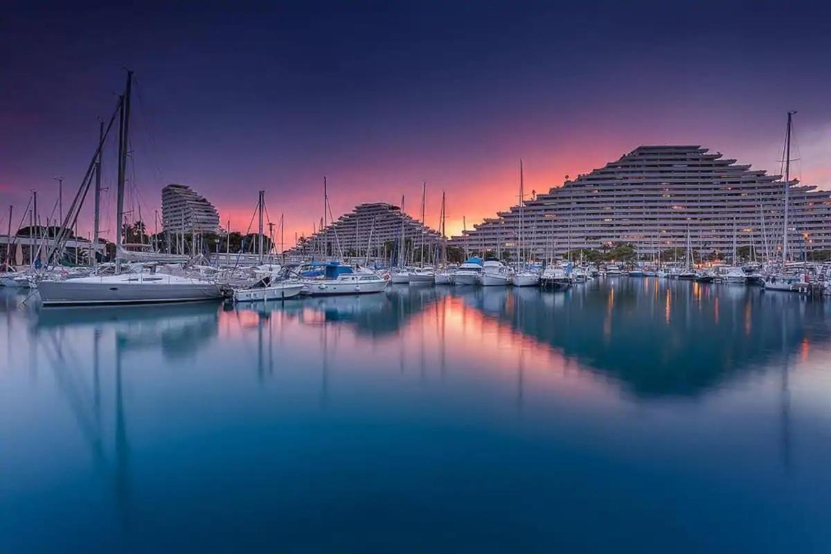 Cote D'Azur Joli Studio 50M Plage, Climatisation , Parking. Villeneuve-Loubet Bagian luar foto